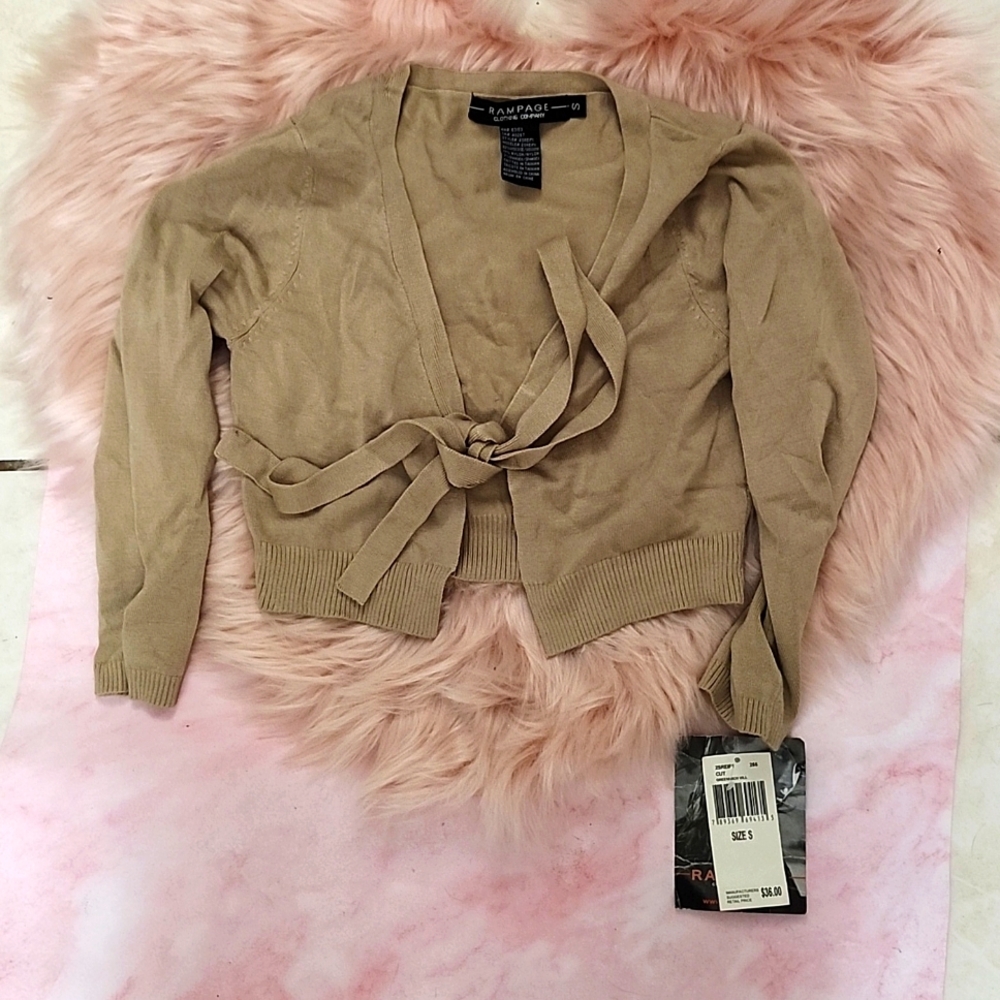 Y2K FIND!! BRAND NEW RAMPAGE FRONT TIE KNIT SHRUG TOP-S